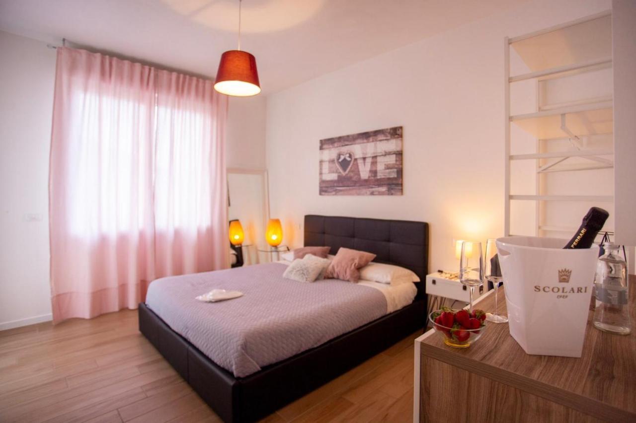 Bed And Breakfast Castello7 San Felice del Benaco Exterior foto