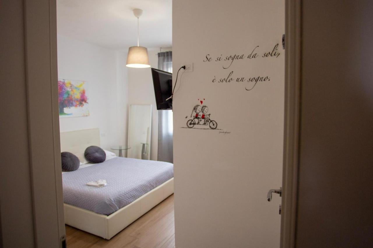 Bed And Breakfast Castello7 San Felice del Benaco Exterior foto